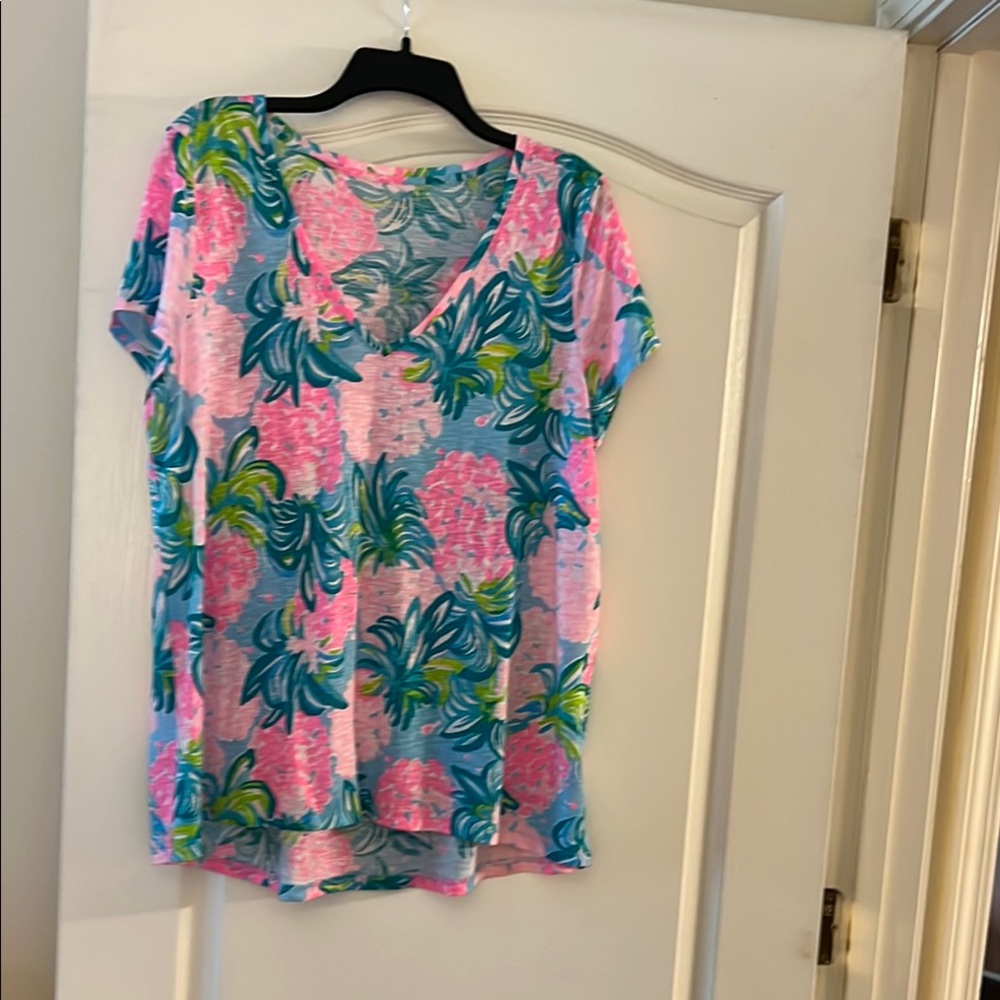 Lilly Pulitzer Pink and Blue Short Sleeve Graphic Blouse